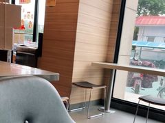 -麦当劳(红旗路店)