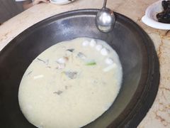 洞庭回头鱼-陈大锅·岳阳鱼馆·地道岳阳菜(美食街店)