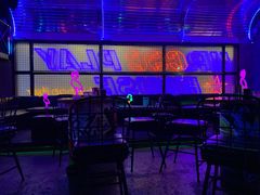 -UP嘻哈酒吧(粉巢店)