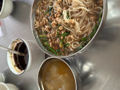 -正宗杨记普洱酸醋米线(总店)