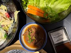 -山川小町·极番烧肉(新地假日广场店)