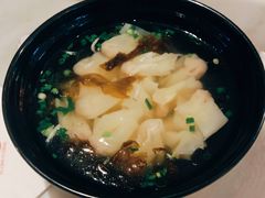 鲜肉虾仁燕皮馄饨-巧燕坊一笼一蒸(庆春广场地铁站店)