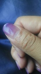 甲面不光滑，坑坑洼洼-指慕坊美甲造型