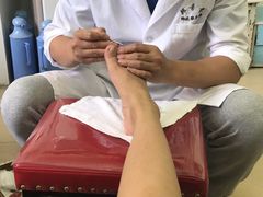 -郏芬芬扦脚服务部(新闸路店)