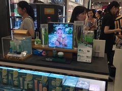 店内环境-日上免税行(浦东机场五店)