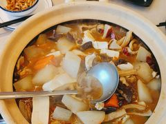 -地摊风云龙虾烧烤铺(润和国际店)
