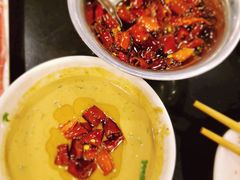 现炸辣椒油-情忆草原涮肉馆