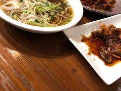 特色油爆河虾-三林本帮馆(中林街店)
