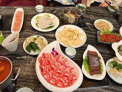 -云中捞高空旋转餐厅(商茂世纪广场店)