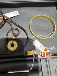 -周生生Chow Sang Sang(新世界店)