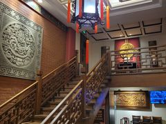 -梅龙镇酒家(南京西路总店)