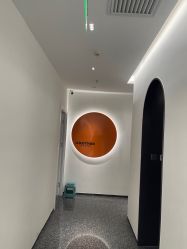 -AYO SALON