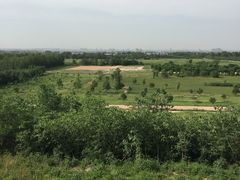 -汉长安城未央宫国家考古遗址公园