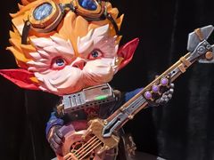 -东方体育中心(地铁站)