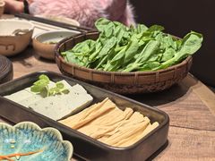 -蘑界·野生菌火锅(深业上城店)