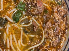 -云阿蛮云南生烫牛肉米线(奉贤路店)