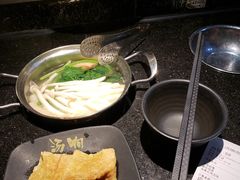 -汤响自助回转火锅百汇(乐峰广场店)