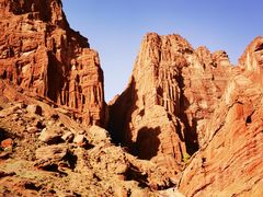 -天山神秘大峡谷