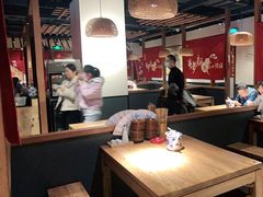 大堂-先启半步颠小酒馆(常熟万达广场店)
