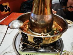 -撒拉人家.酸菜牦牛肉火锅