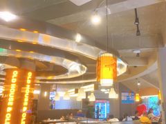-老房老舍重庆火锅(假日城市店)
