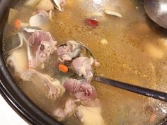 -景月阁空中食府(希尔顿酒店)