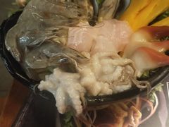 -呷哺呷哺(凯旋广场店)