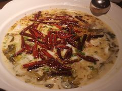 -江渔儿酸菜鱼专门店(明珠广场店)