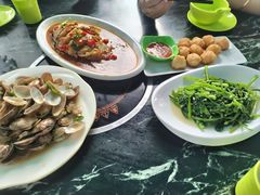 -小海豚•老字号海鲜餐厅(天涯店)