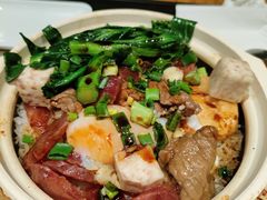 -华记煲仔华·煲仔饭(市桥易发店)