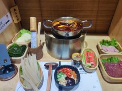 -独食火锅·半米屋台(直营总店)