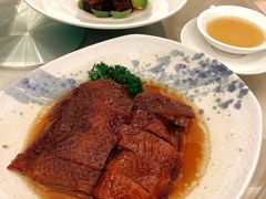脆皮乳鸽-海逸海鲜酒家(古北店)