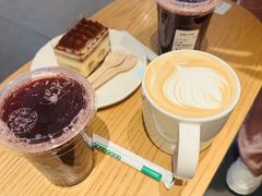 -星巴克臻选(莘庄仲盛店)