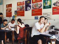 大堂-龙小海荆沙鸽子店(瑞安街店)