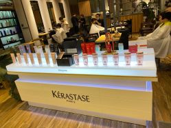-Mentor Hair Salon