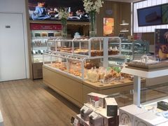 面包甜点陈列柜-好利来(中东店)