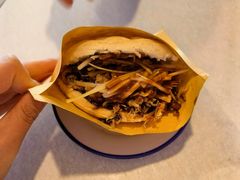 -烤鸭肉夹馍鸭汤店