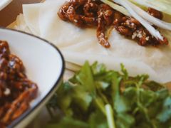 -关东小磨东北菜(上海长风大悦城店)