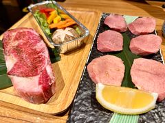 -炼火烤肉店