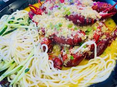 秘制蒜蓉小龙虾-金陵暴走小龙虾·迷踪蟹(凯德MALL店)