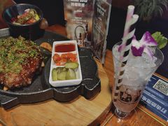 -Famous肥猫墨西哥音乐餐吧(五棵松华熙LIVE店)