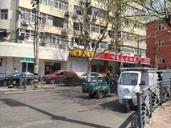 -湖南人家湘菜馆(镇江路店)