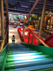 -波比一号儿童乐园(圣熙8号店)