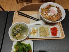 -熊吞·大碗丼烧肉饭(西市场嘉华店)