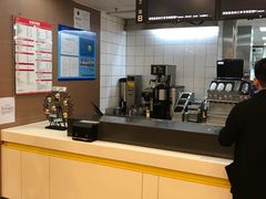 -麦当劳(轻轨曹杨路店)