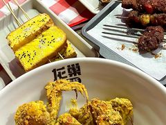 -龙巢盱眙龙虾·鸡煲·烧烤宵夜(坪洲店)