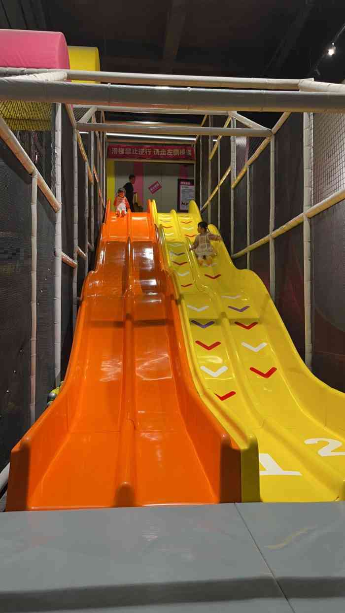 dojump蹦床公园-"奥利给,没毛病,蹦床特别刺激,就是比较容.