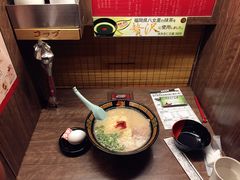 每人一个独立小空间-一兰拉面(梅田阪急东通店)