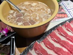 -哥老官重庆美蛙鱼头(西湖银泰十一哥店)