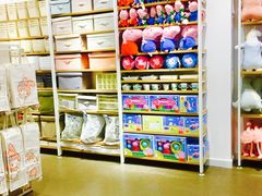 -名创优品(山东青岛市新业广场店)
